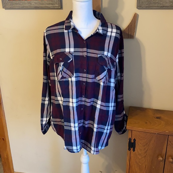 Reitmans Tops - Reitmans | Plaid Button Down Flannel